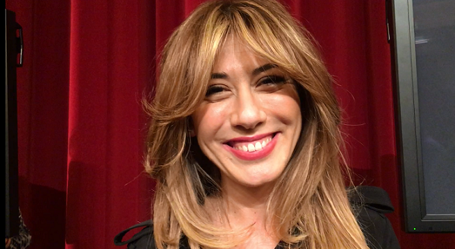 Virginia Raffaele a Sanremo 2018 con Baglioni scalda la platea
