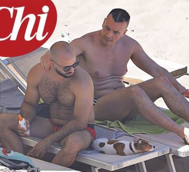 Rocco Casalino ex Grande Fratello ora M5S al mare con il fidanzato cubano