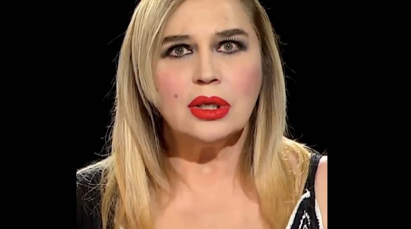 Lory Del Santo a Belve:"Non mi interessano le misure ma basta che si muova"