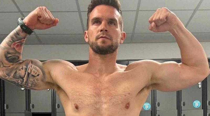Gaz Beadle di Geordie Shore torna a mostrarcelo dopo tanto tempo e la forma è perfetta