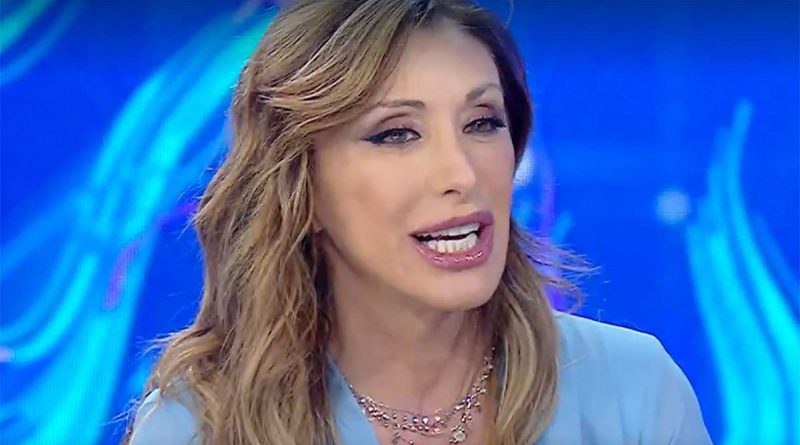 Sabrina Salerno peso altezza misure: si è rifatta? Tutta la verità