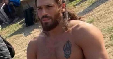 Vuoi avere pettorali come Can Yaman? Ecco gli esercizi che devi fare