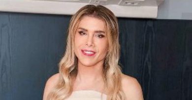 Genny Urtis ha fatto la mastoplastica ma niente taglio definitivo là sotto, per ora