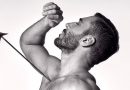Miguel Angel Silvestre nell’ultima campagna di Giorgio Armani