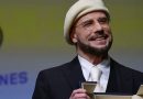 John Travolta, il look a Cannes 2026 divide tutti